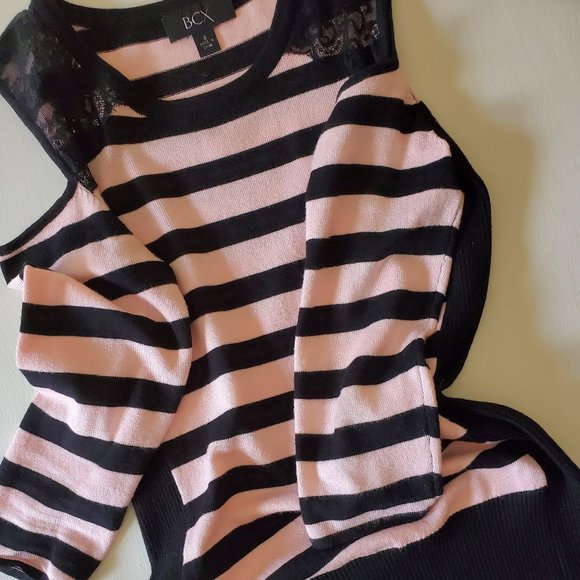 Soft Cold Shoulder Sweater - Picture 3 of 5